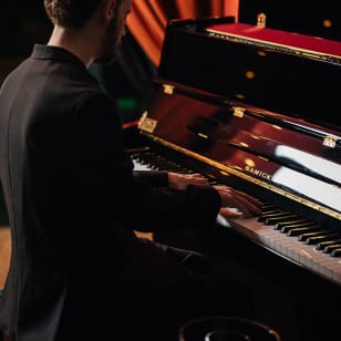 Unlock the Night: Tarot Reading, Live Music & Dinner in a speakeasy