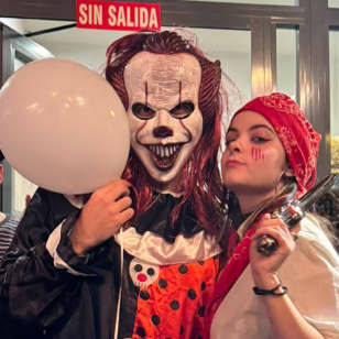 Pub Crawl: Tour por 3 bares + entrada a un club