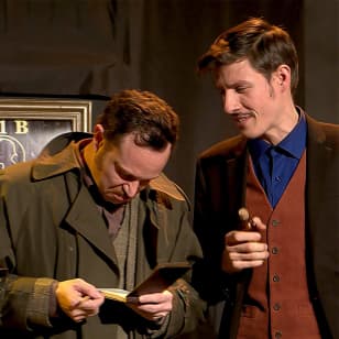 ﻿"Who wants Sherlock Holmes?", at Rikiki Café-Théâtre