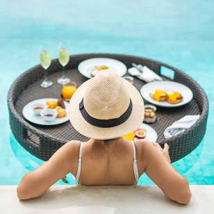 Romantic Wellness Day for Couples, Massage in Chocolate Spa and Floating Tray of Champagne & Fruits