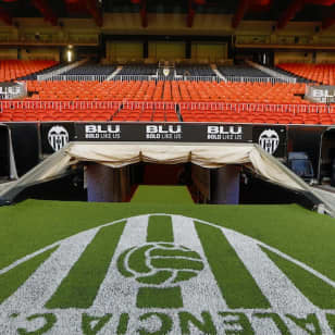 ﻿Guided tour of Mestalla Stadium