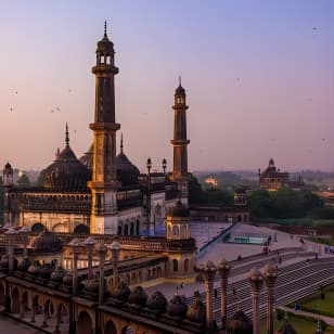 Night Walk Lucknow (2 Hours Guided Walking Tour)