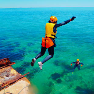 Coasteering: adrenalina máxima!