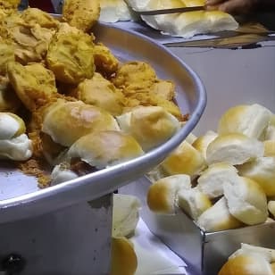 Pune Food & Snack Tasting Walking Tour