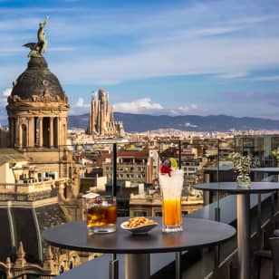 Experiencia Gastronómica Tablafina –Menú de Carne a la Parrilla + Cóctel de Autor en el roof top ELEVEN