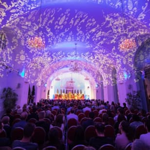 Schönbrunn Orangerie: Weihnachtsmarkt + Konzert