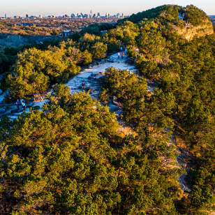 Mount Bonnell Mystery Picnic: Self-Guided Foodie Adventure