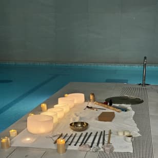 Weightless Floating Candlelit Sound Bath EN6