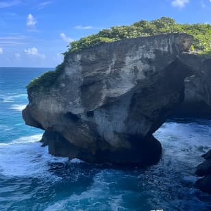 Indian Cave & La Planta Waterfalls