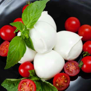 Make Your Own Mozzarella! From Curd to Caprese - Minneapolis