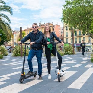 ﻿Discover Nice on an electric scooter!