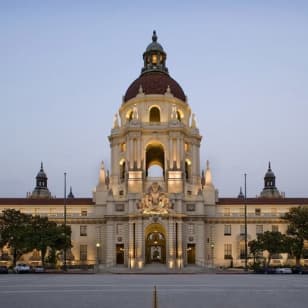 Pasadena Scavenger Hunt: Pasadena In Full Bloom