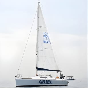 Sailing Experience in Mumbai on Mid Size Yacht