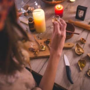 ﻿Scented candle workshop at Dolcevita with appetizer