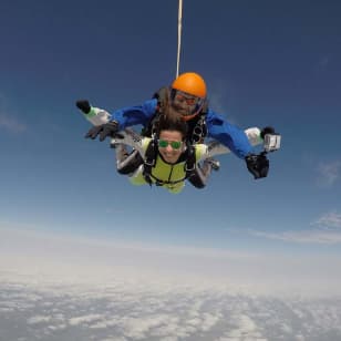 Salto Tandem: vive a adrenalina máxima!