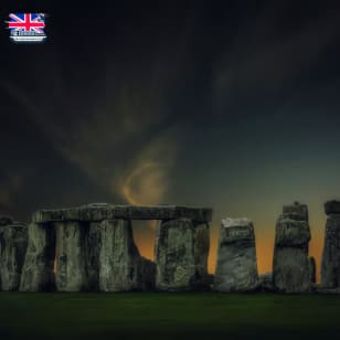 Day Trip from London to Stonehenge and Bath