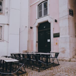Mesa de Frades: jantar em Lisboa e concerto de Fado ao vivo