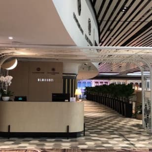 Singapore Changi Airport BLOSSOM - SATS & Plaza Premium Lounge au Terminal 4