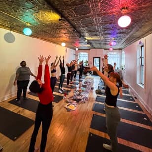 Full Moon Circle: Movement & Vision Boarding