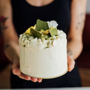 Make and decorate Asian-fusion pastry in Montréal