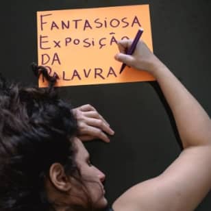 Fantasiosa exposição: Palavra e Movimentos de solo