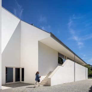 Fundação Serralves: Explora os destinos culturais mais emblemáticos de Portugal