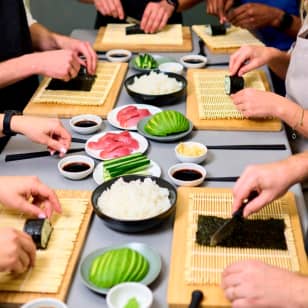 🍣 ¡Taller de Sushi para Adultos! 🍣