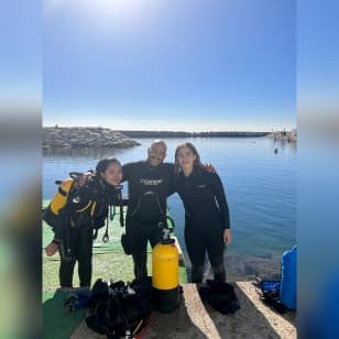Barcelona: tu primera clase de buceo (PADI Discover Scuba Diving)