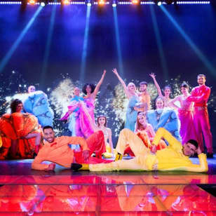 Paradis Latin : soirée cabaret uniquement