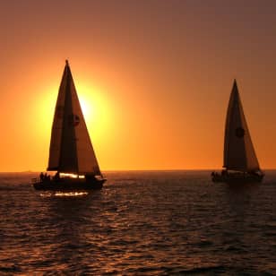Small-Group San Diego Sunset Sailing Excursion