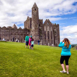 Blarney Castle & Cork: Day Tour from Dublin