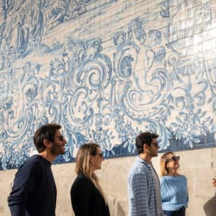 Porto: Walking tour, Lello Bookstore, river cruise, and cable car