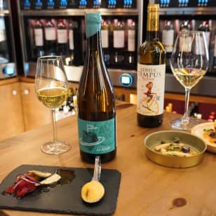 Cata maridaje en Madrid: 4 vinos + 4 tapas