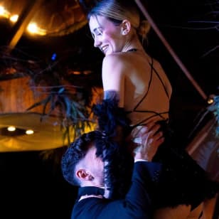 Dinner show en skyfall