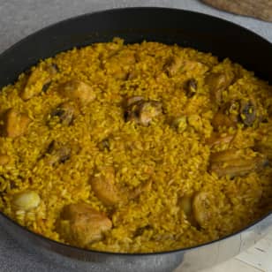Spanish Paella in Chicago