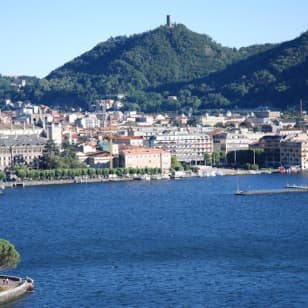 Como: Tour guidato della città e crociera sul lago