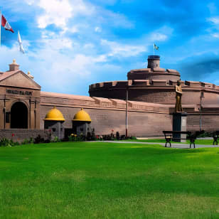 Tour Real Felipe / Submarine Abtao