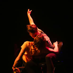 Spectacle Familles Rainbow au Théâtre Mercelis - un spectacle de théâtre improvisé haut en couleurs !