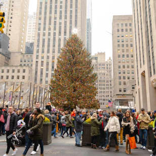 Holiday Sing Along - Rockefeller Center