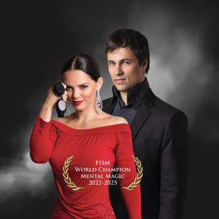 Magic World Vienna: Anca & Lucca