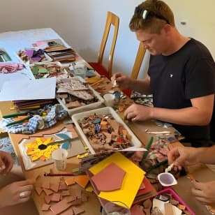 Make a mosaic inspired by Gaudí