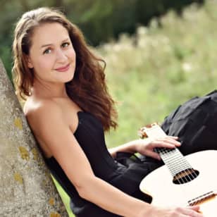 Vivaldi Guitar Concerto by Candlelight