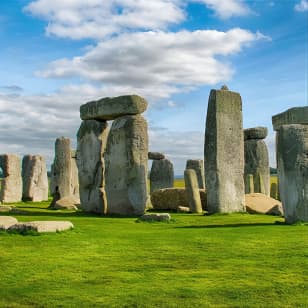 From Birmingham Stonehenge and Bath Day Tour