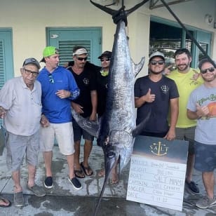 Location de bateau privé pour la pêche en mer et le tir au skeet