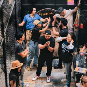 Tour Nocturno de Tejo y Salsa en Bogotá