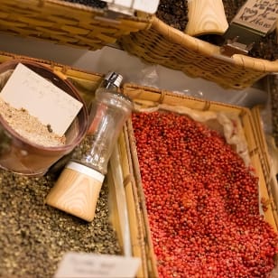 Montmartre El Tour Privado de Degustación de Comida con un Experto en Gastronomía Francesa