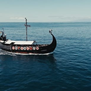 Los Cristianos: Crucero Viking Tenerife Ragnarok