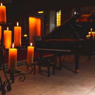 Tchaikovsky Piano Concerto by Candlelight