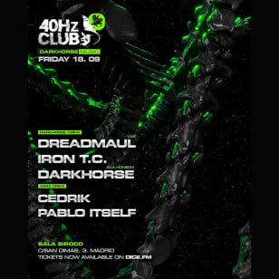 40 Hz – „Darkhorse“