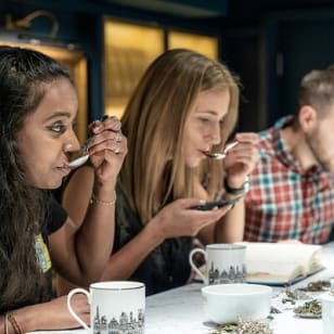 Corso di masterizzazione del tè di 2 ore a Londra